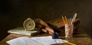 Kto to wymyślił szkole? Kto to wymyślił szkole?