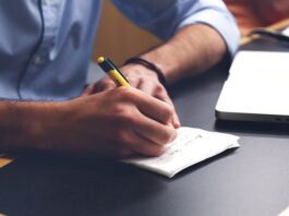 Co powinien zawierać plan projektu?