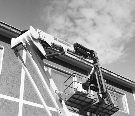 Ile kosztuje wynajem zwyżki